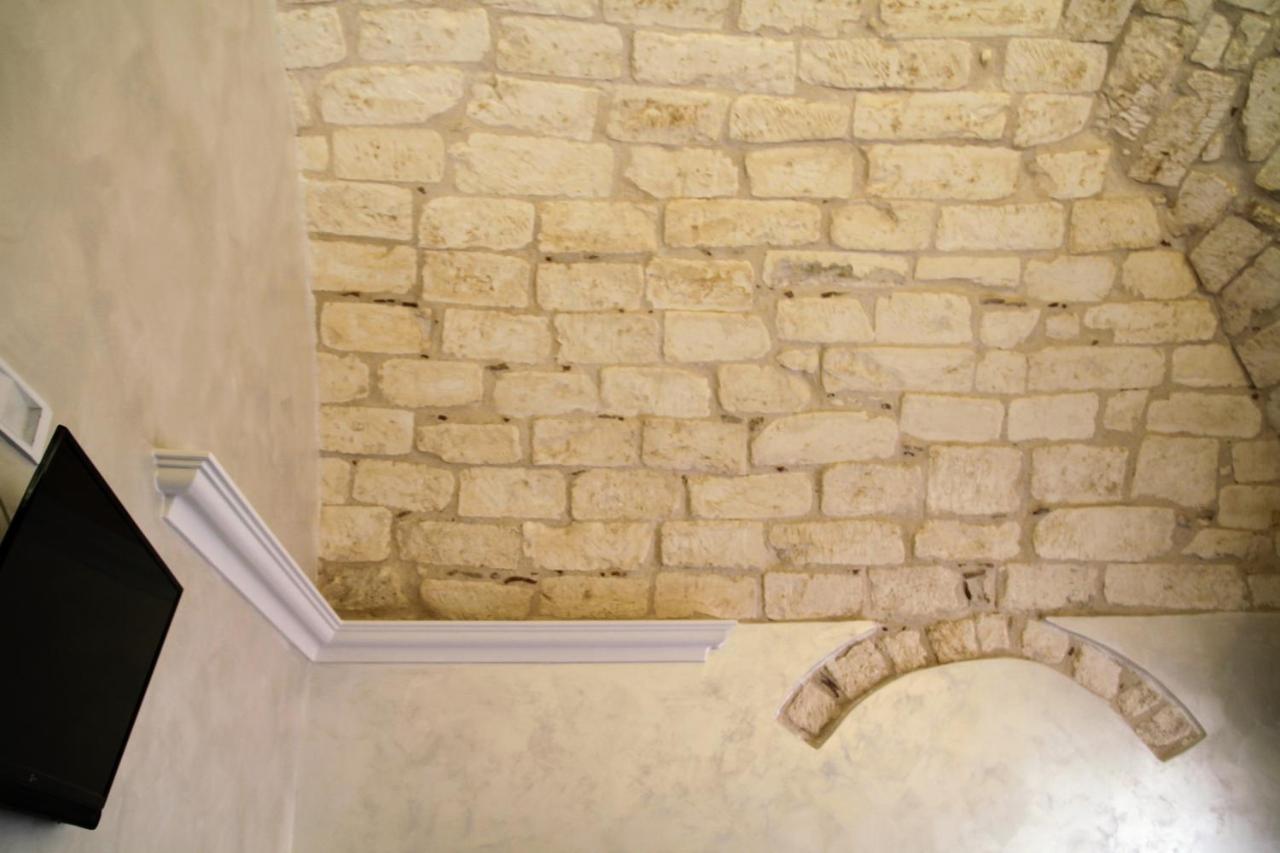 Rooms Dimora Arco - Affitti Brevi Italia Monte Sant'Angelo Ngoại thất bức ảnh