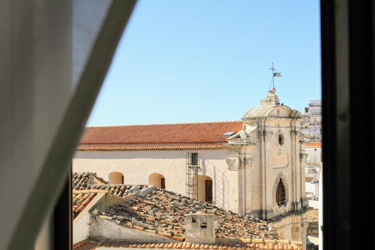 Rooms Dimora Arco - Affitti Brevi Italia Monte Sant'Angelo Ngoại thất bức ảnh